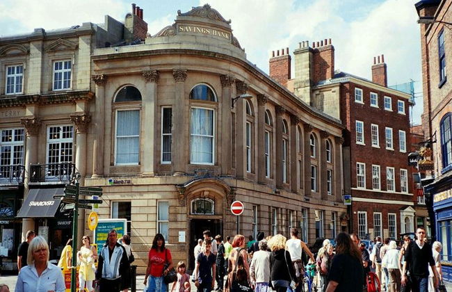 Travel Curious: York's Landmarks and Hidden Gems - Private Walking Tour - Photo 4